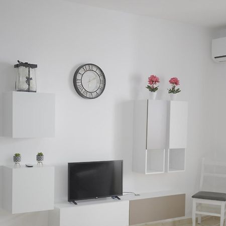 Ohana Apartments Durrës Esterno foto